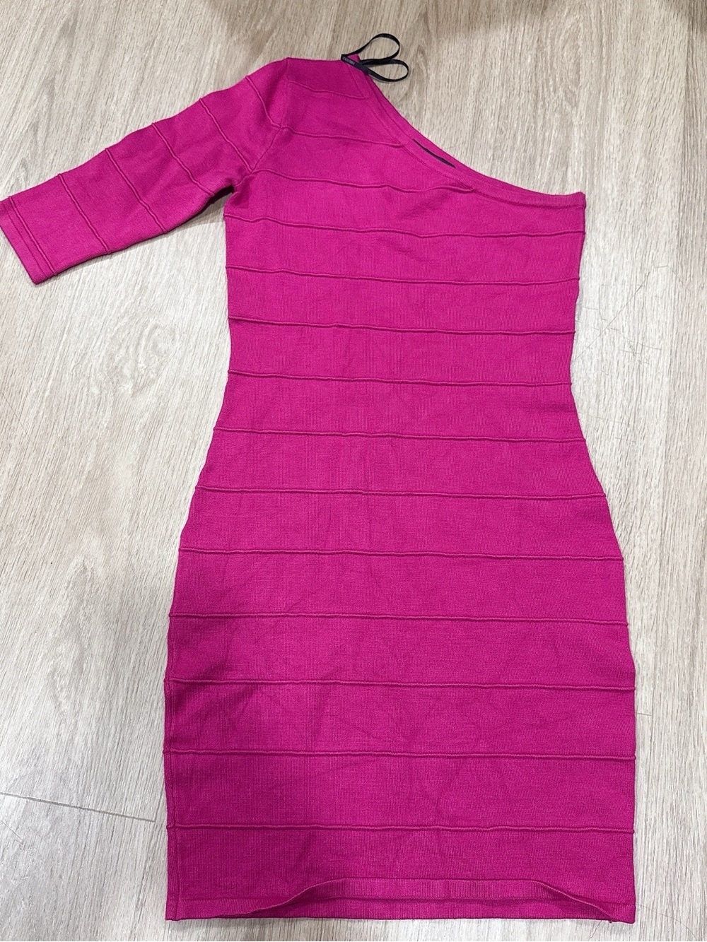 Forever 21 One-Shoulder Magenta Bodycon Dress